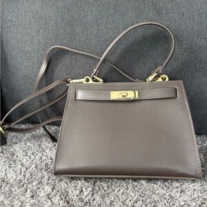 Elegant Brown Leather Handbag